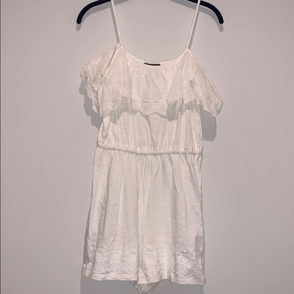 WHITE TOPSHOP ROMPER